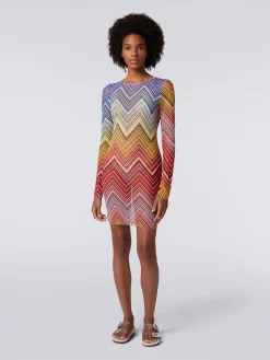 Beach dress in zigzag print tulle