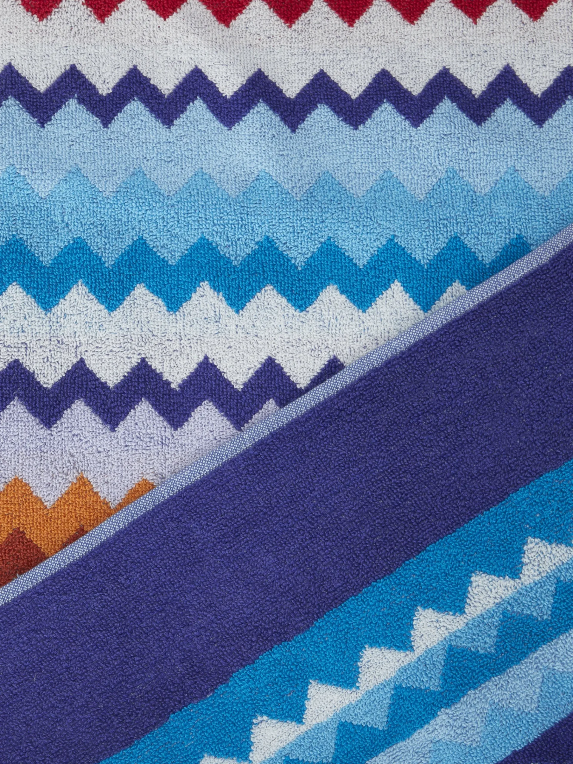 Beach towel 100x180 cm Riverbero in zig zag cotton terry