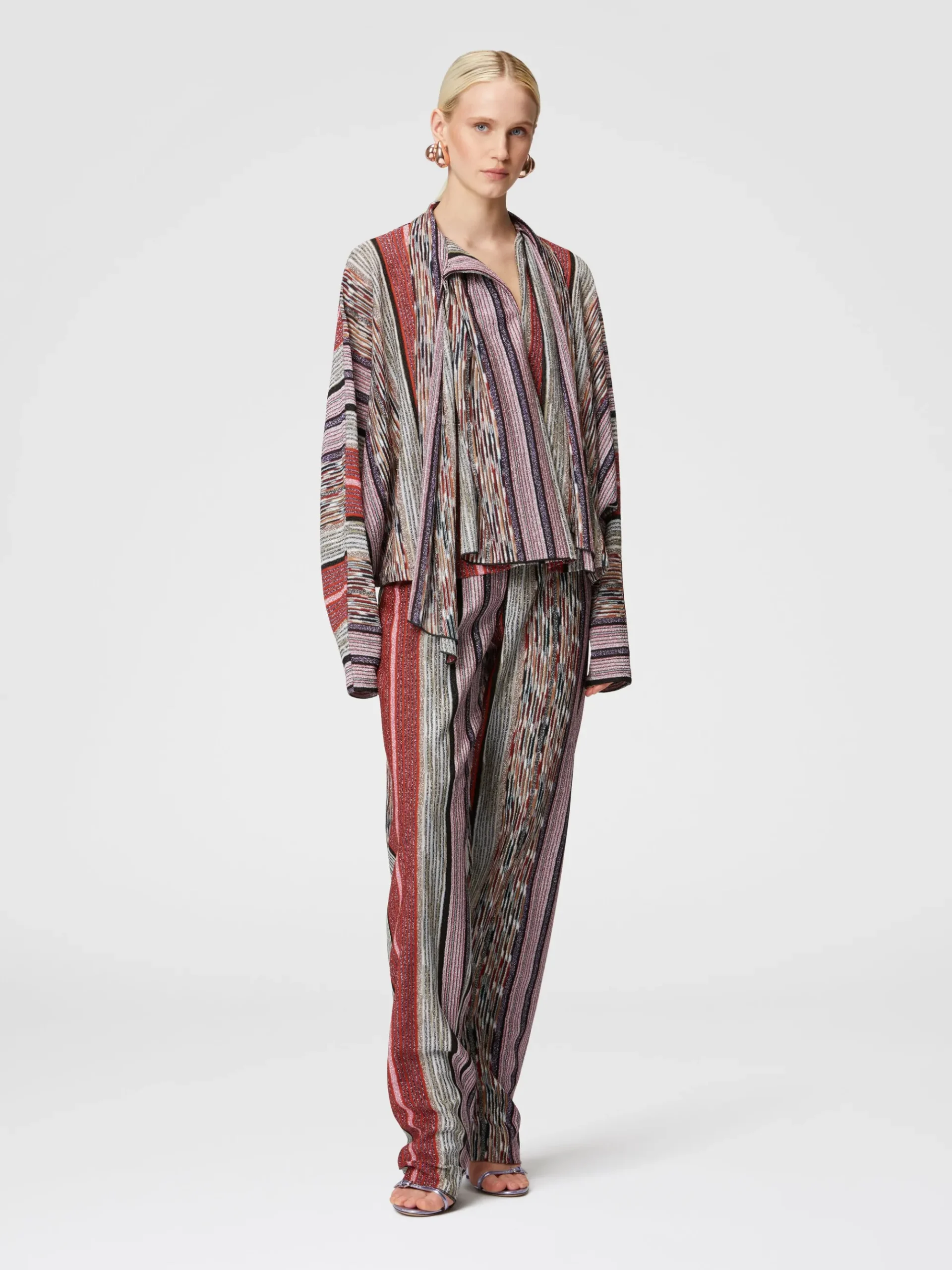 Blouse with lamé viscose scarf collar