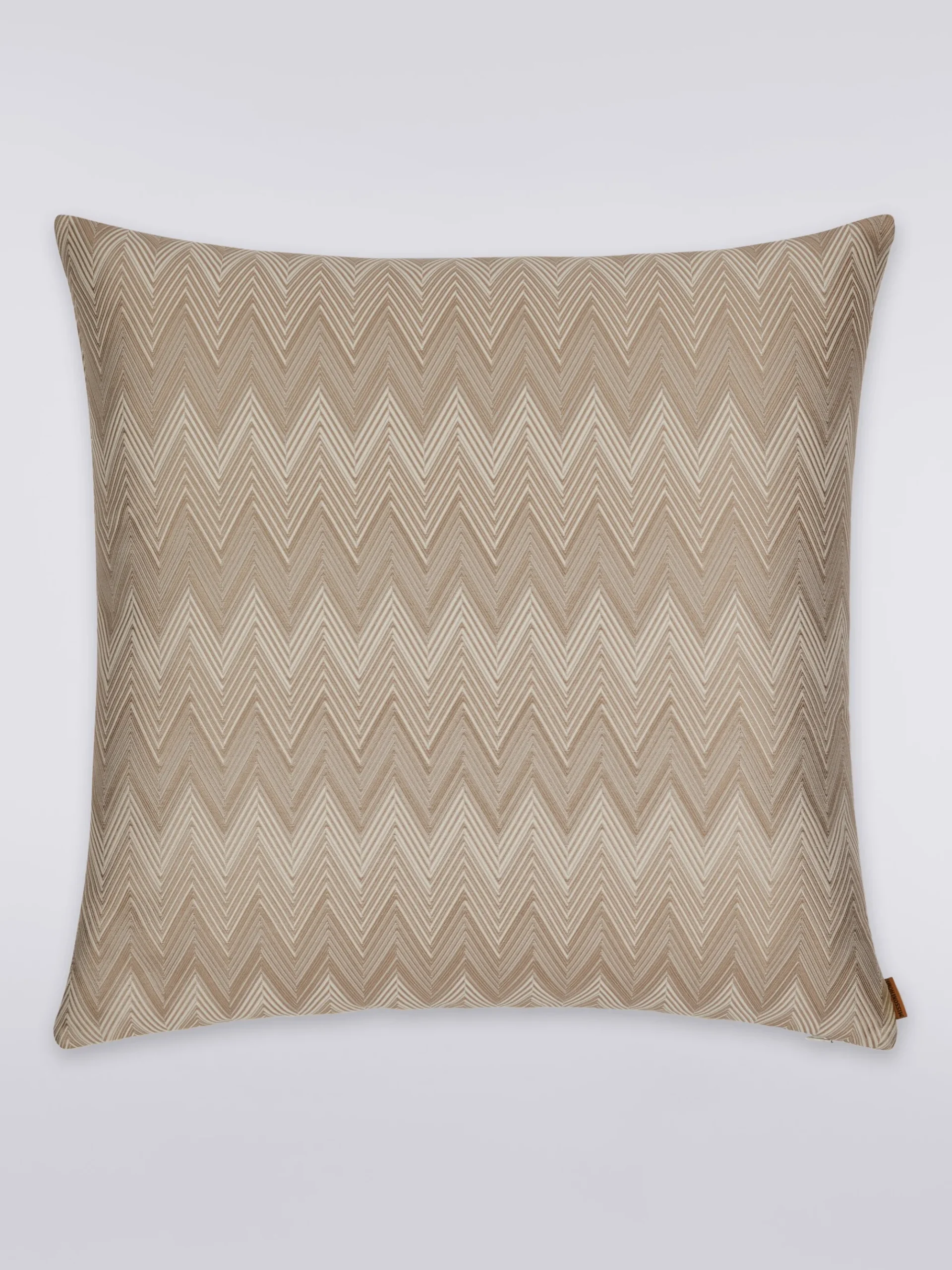 Brest cushion 50x50 cm