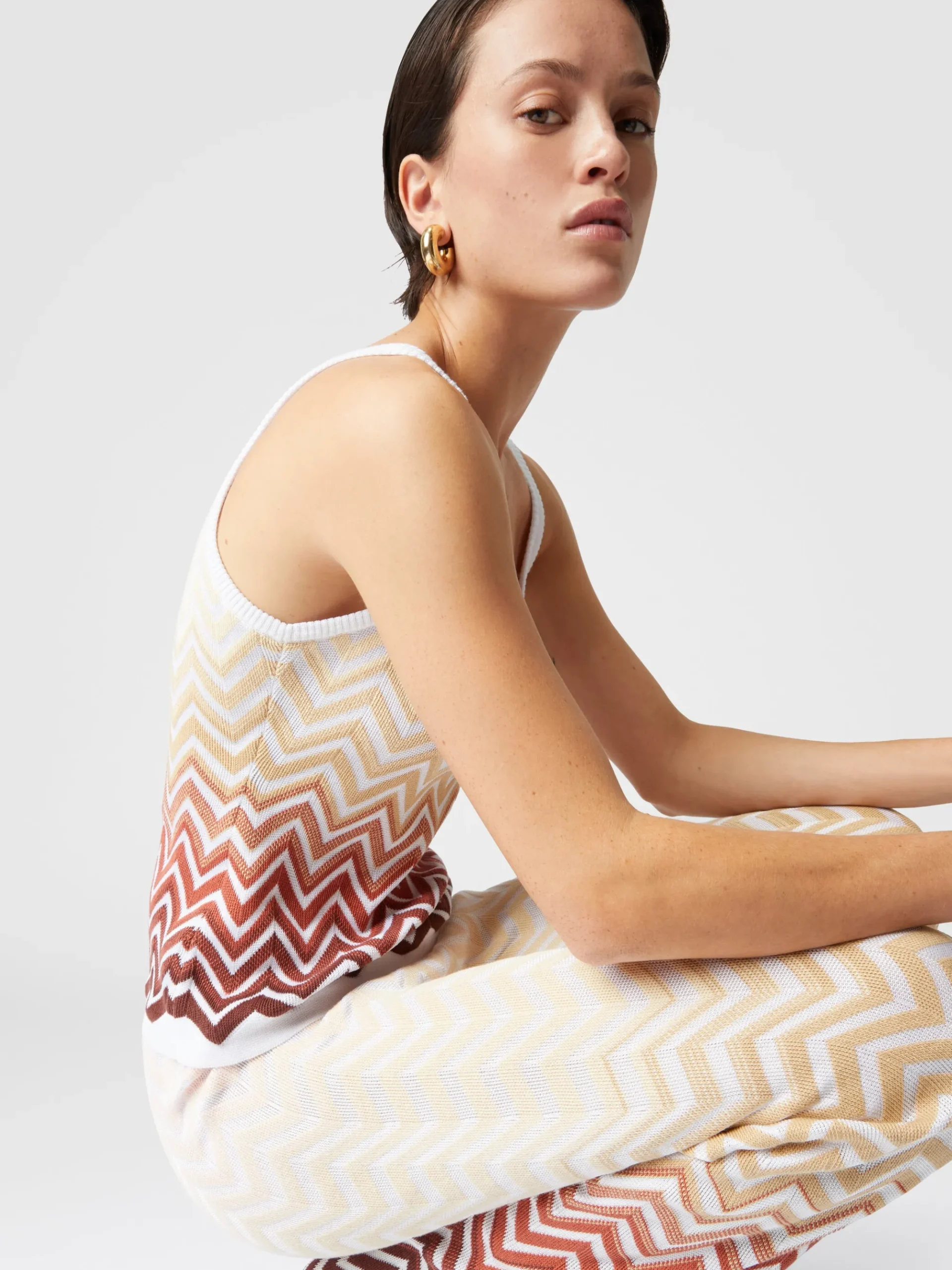 Cotton and viscose chevron dégradé basket