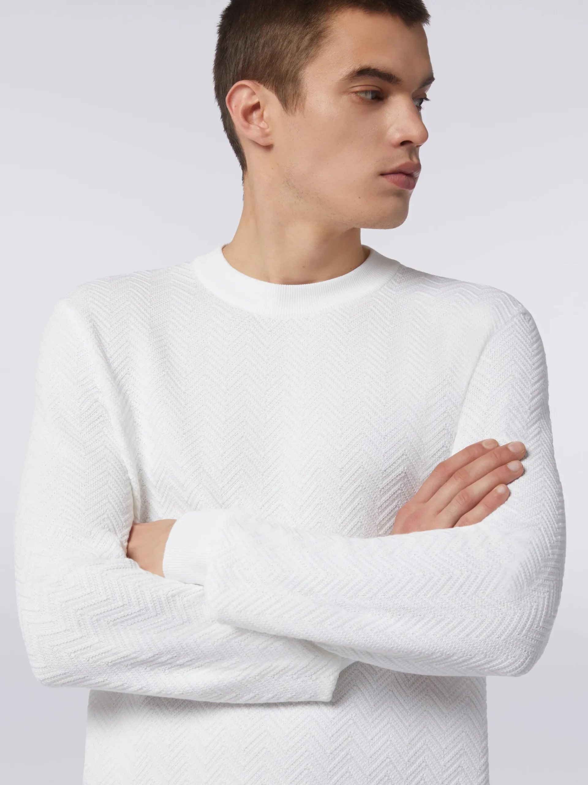 Cotton chevron crew-neck pullover
