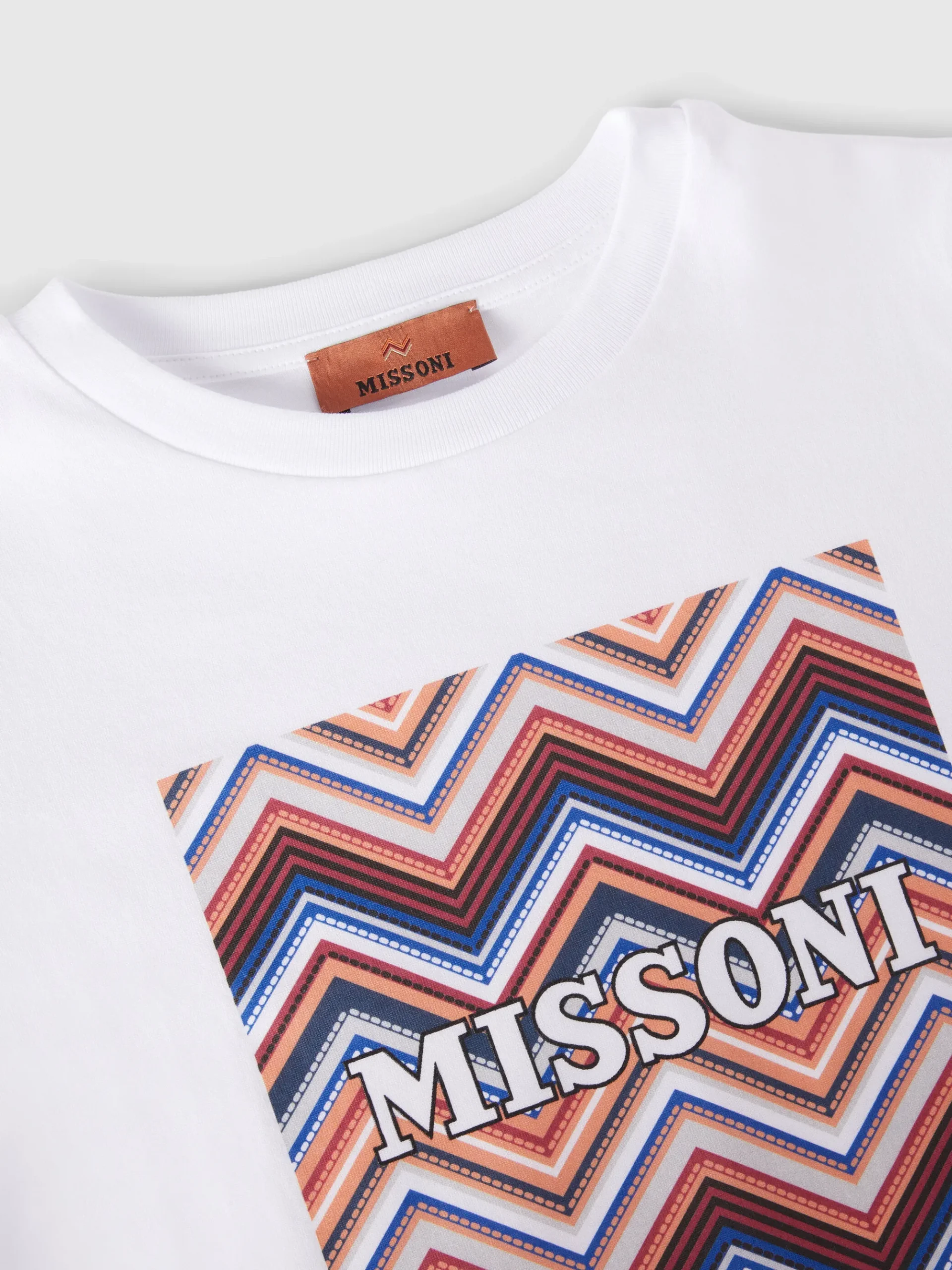 Cotton crewneck T-shirt with zigzag print and logo