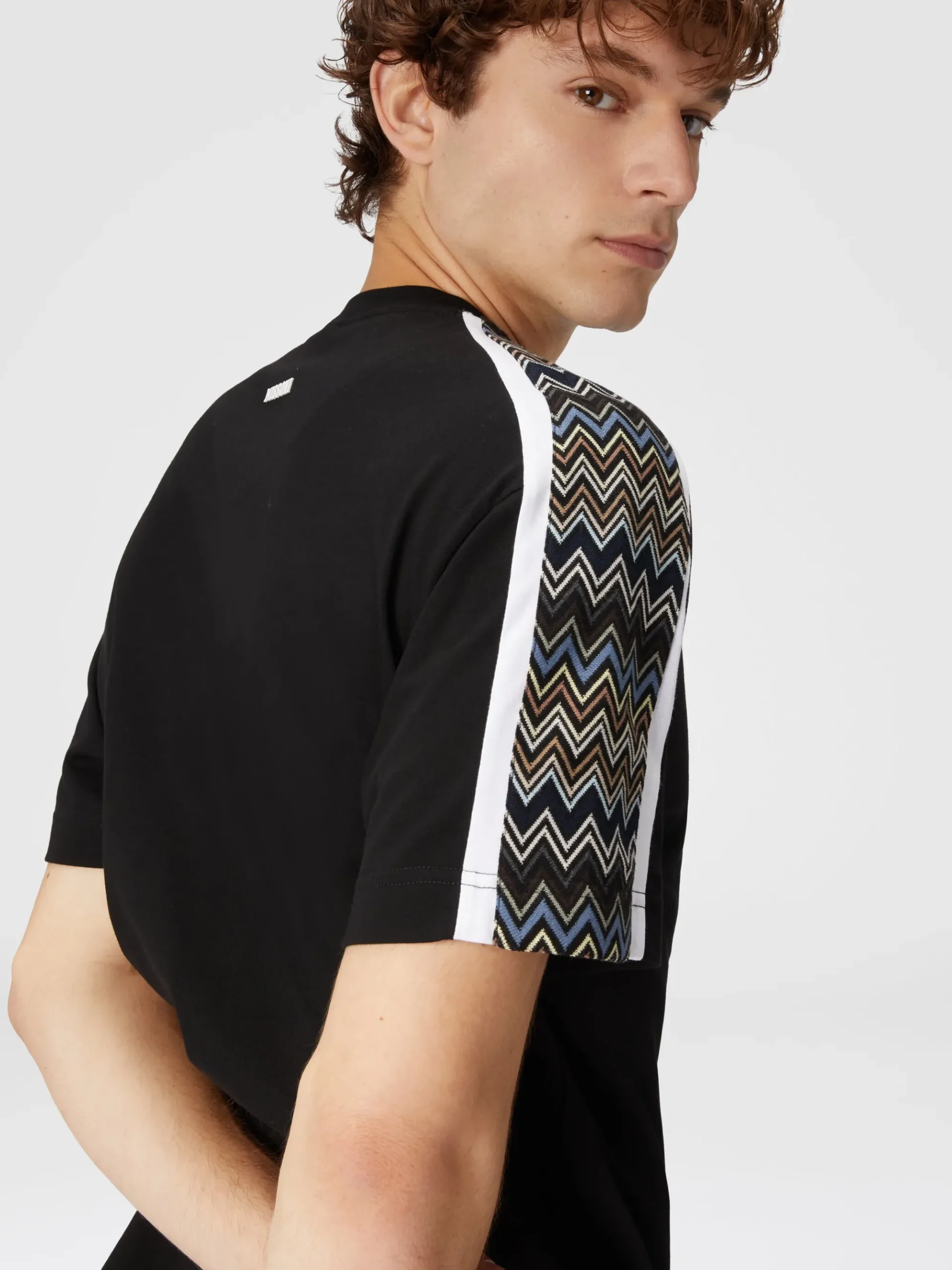 Cotton jersey T-shirt with zigzag inserts