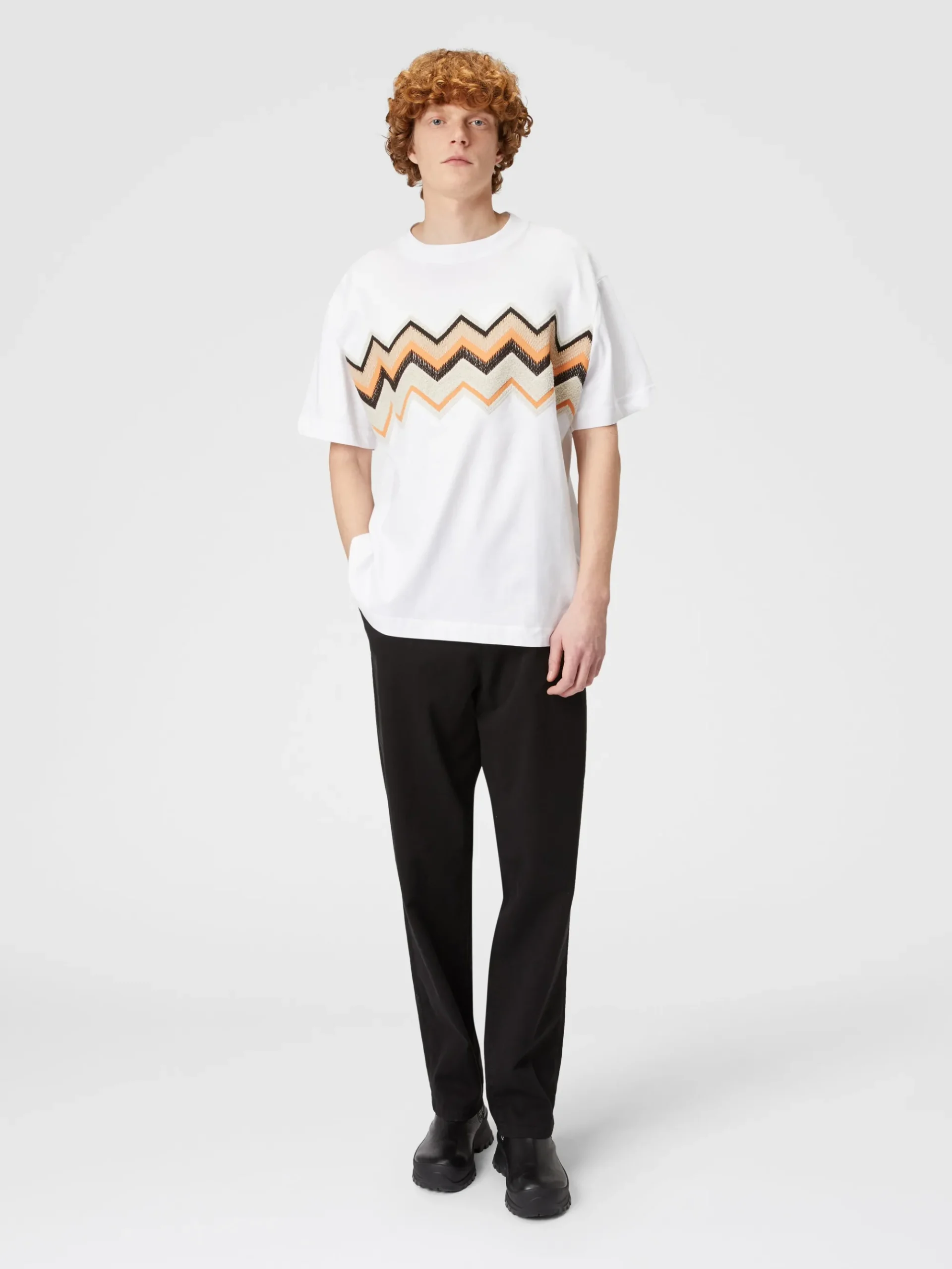 Cotton jersey T-shirt with zig zag embroidery