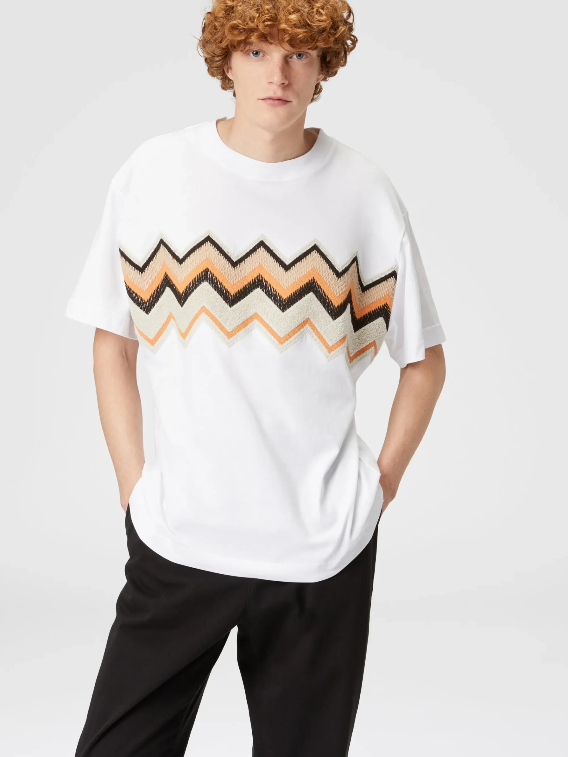 Cotton jersey T-shirt with zig zag embroidery