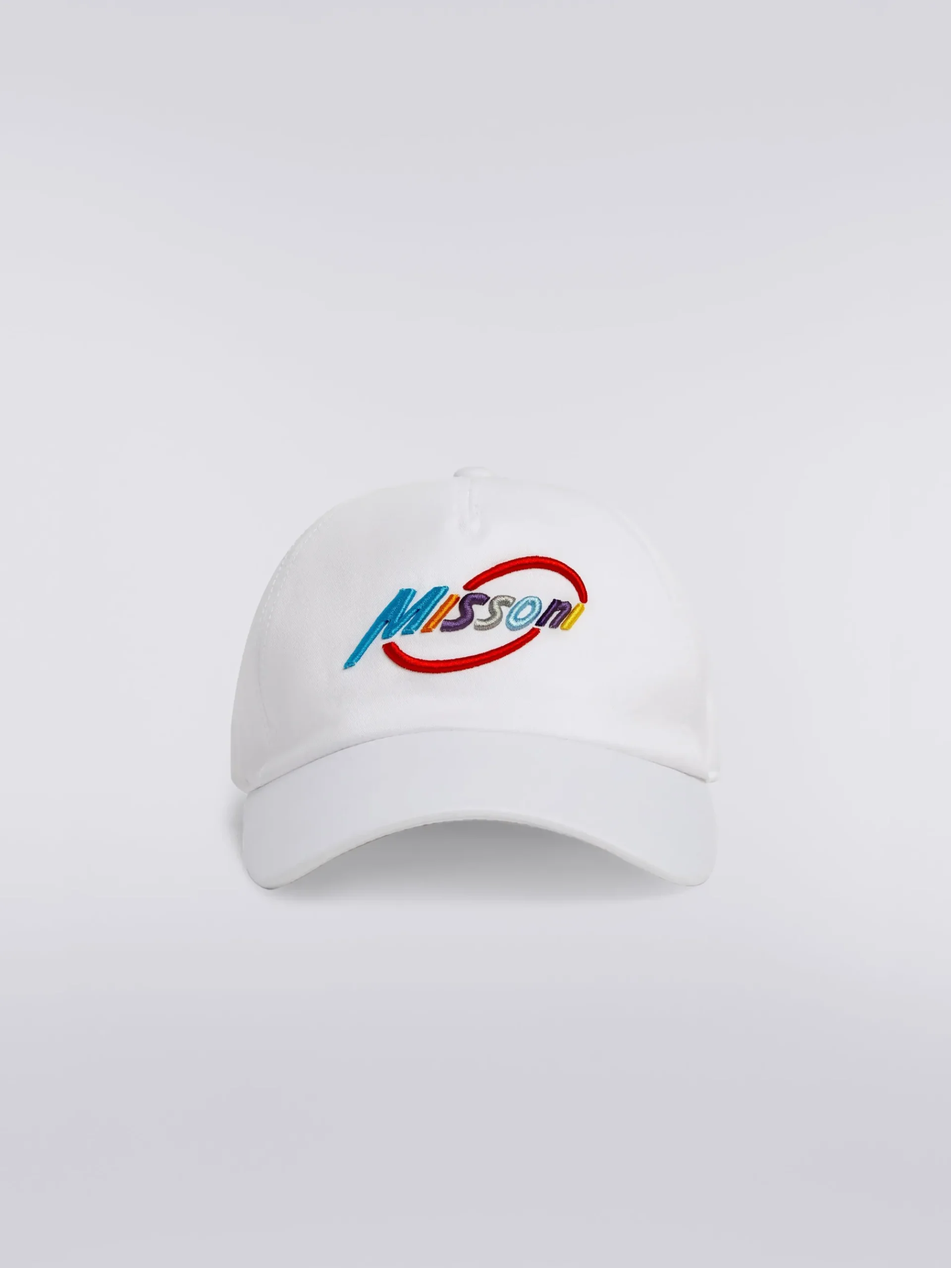 Cotton visor hat with multicoloured logo lettering