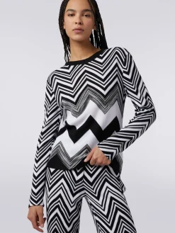 Crew-neck sweater in zigzag cotton blend