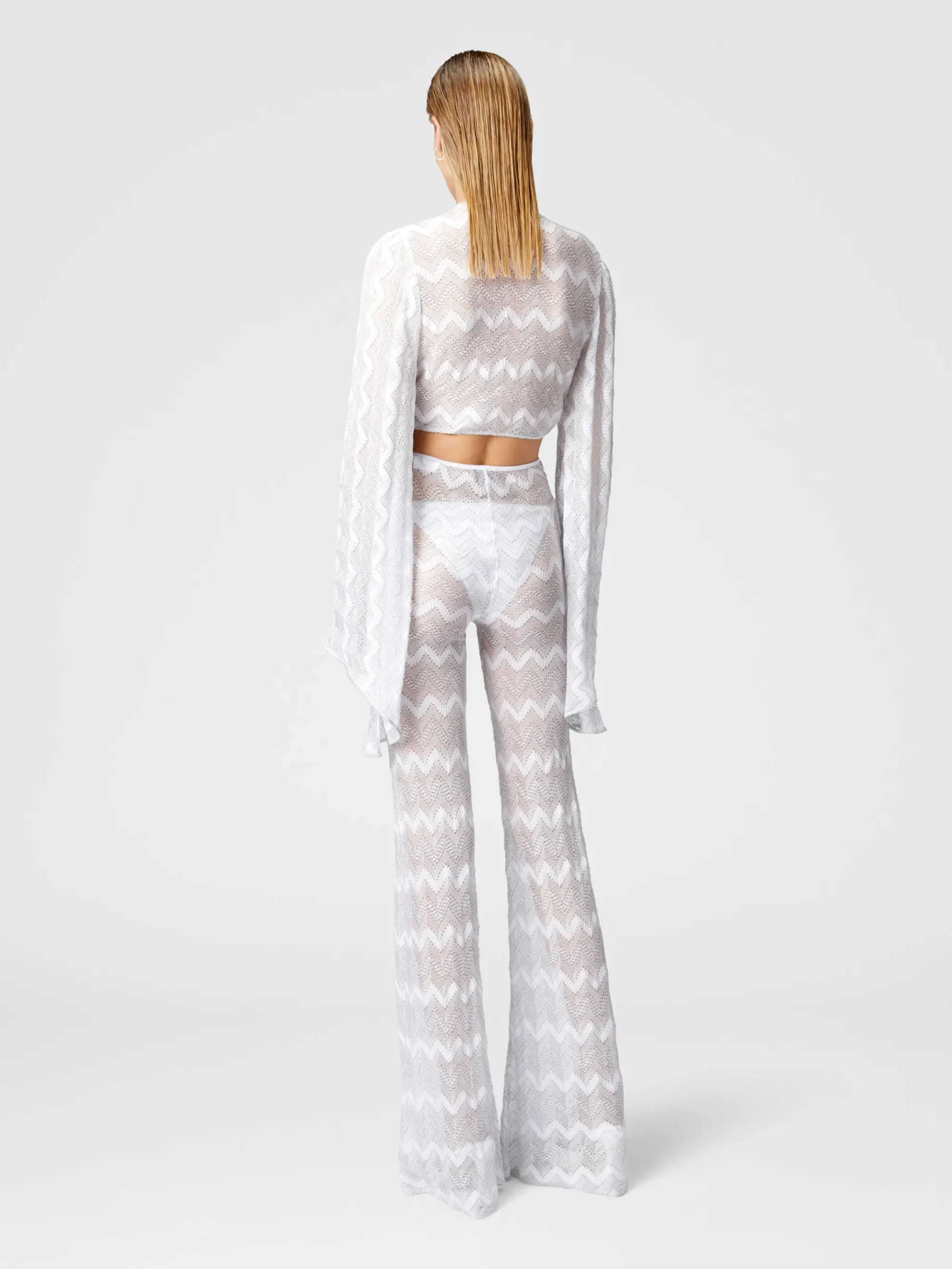 Crop top with wide sleeves and front knot in zig zag lamé viscose