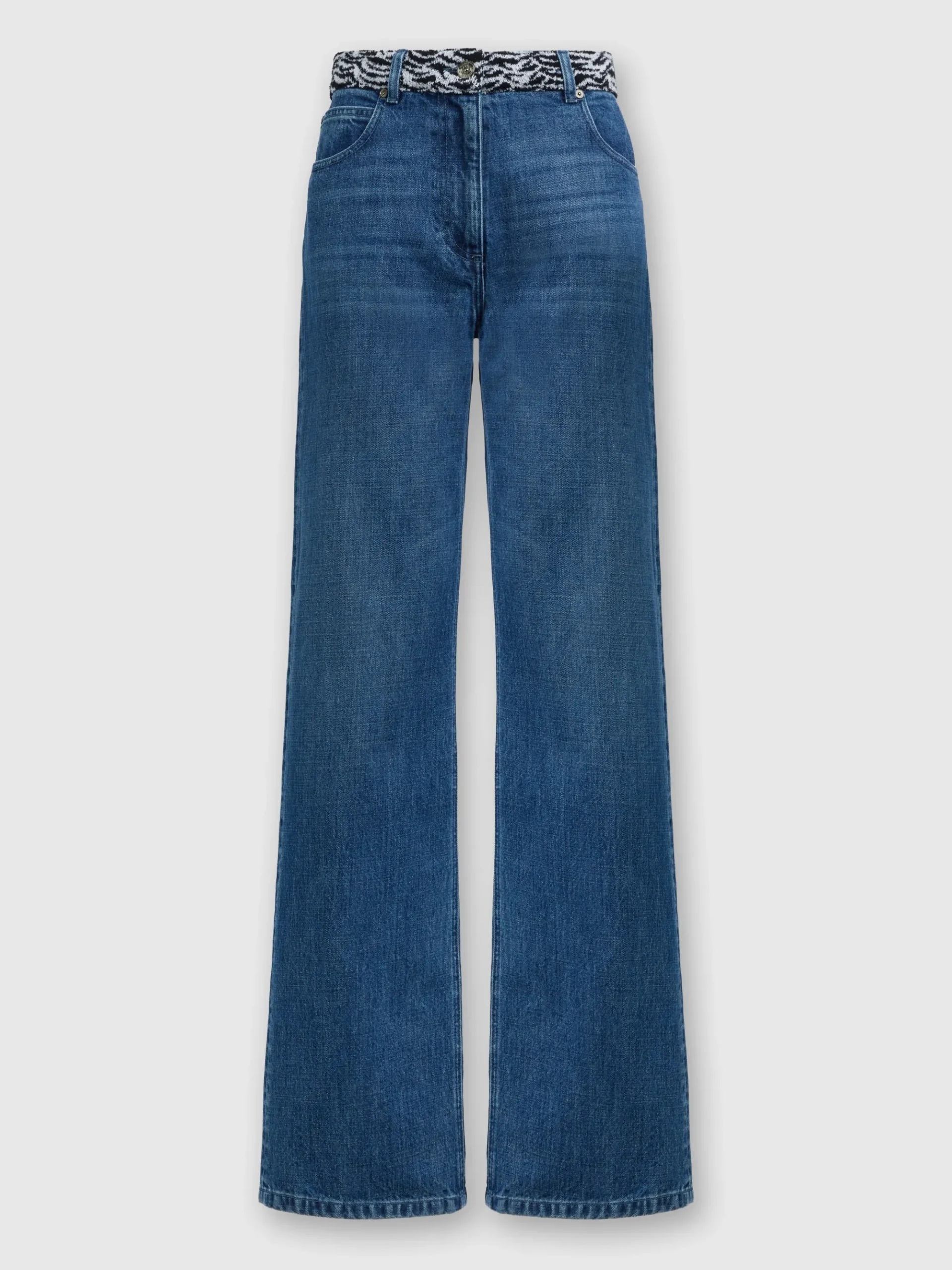 Five denim pockets with knit insert