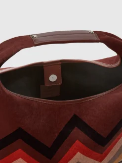 Handbag in zig zag fabric