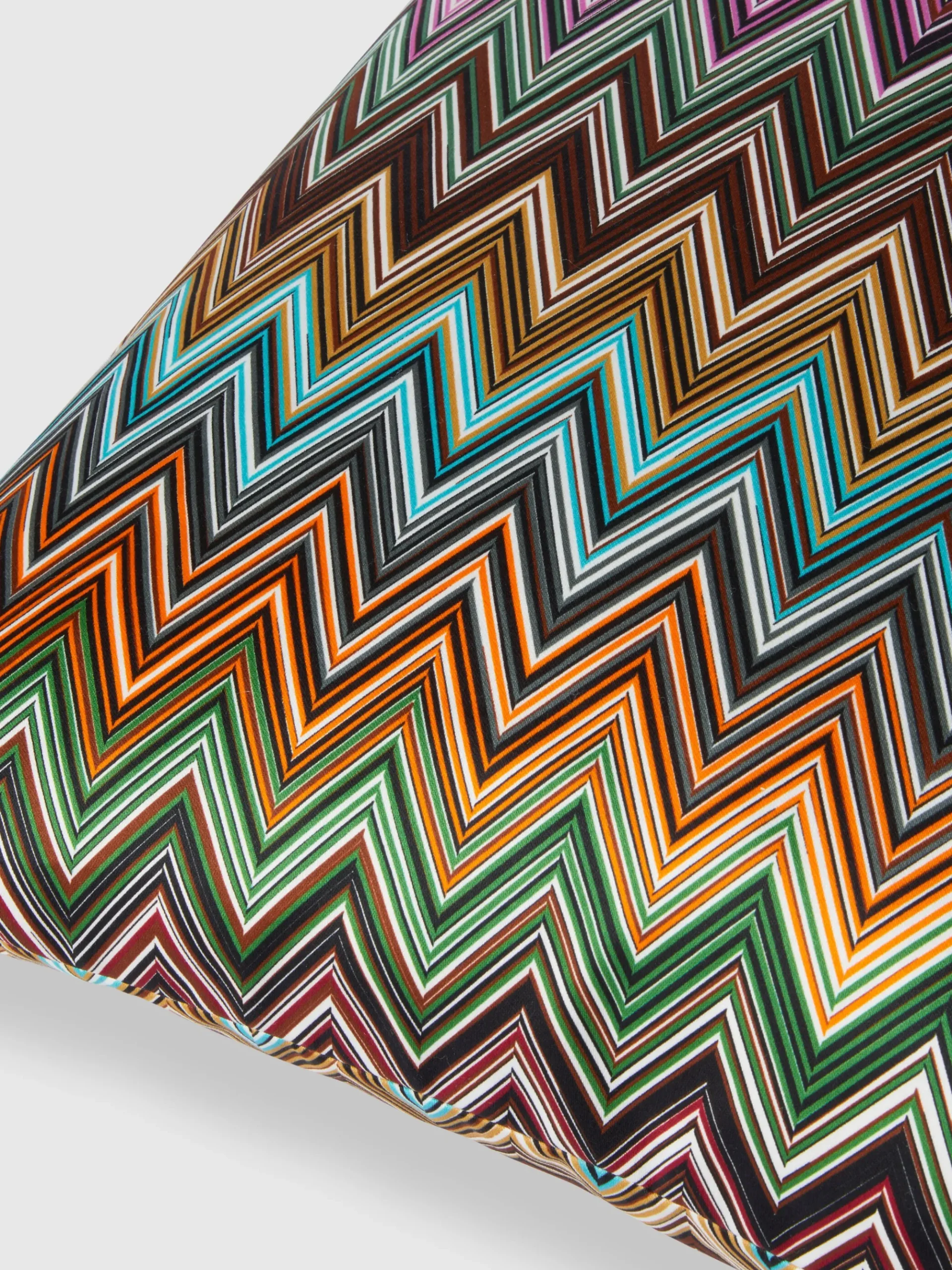 Jarris Cushion 60X60