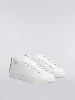Leather trainers with chevron knit details