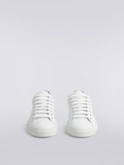 Leather trainers with chevron knit details