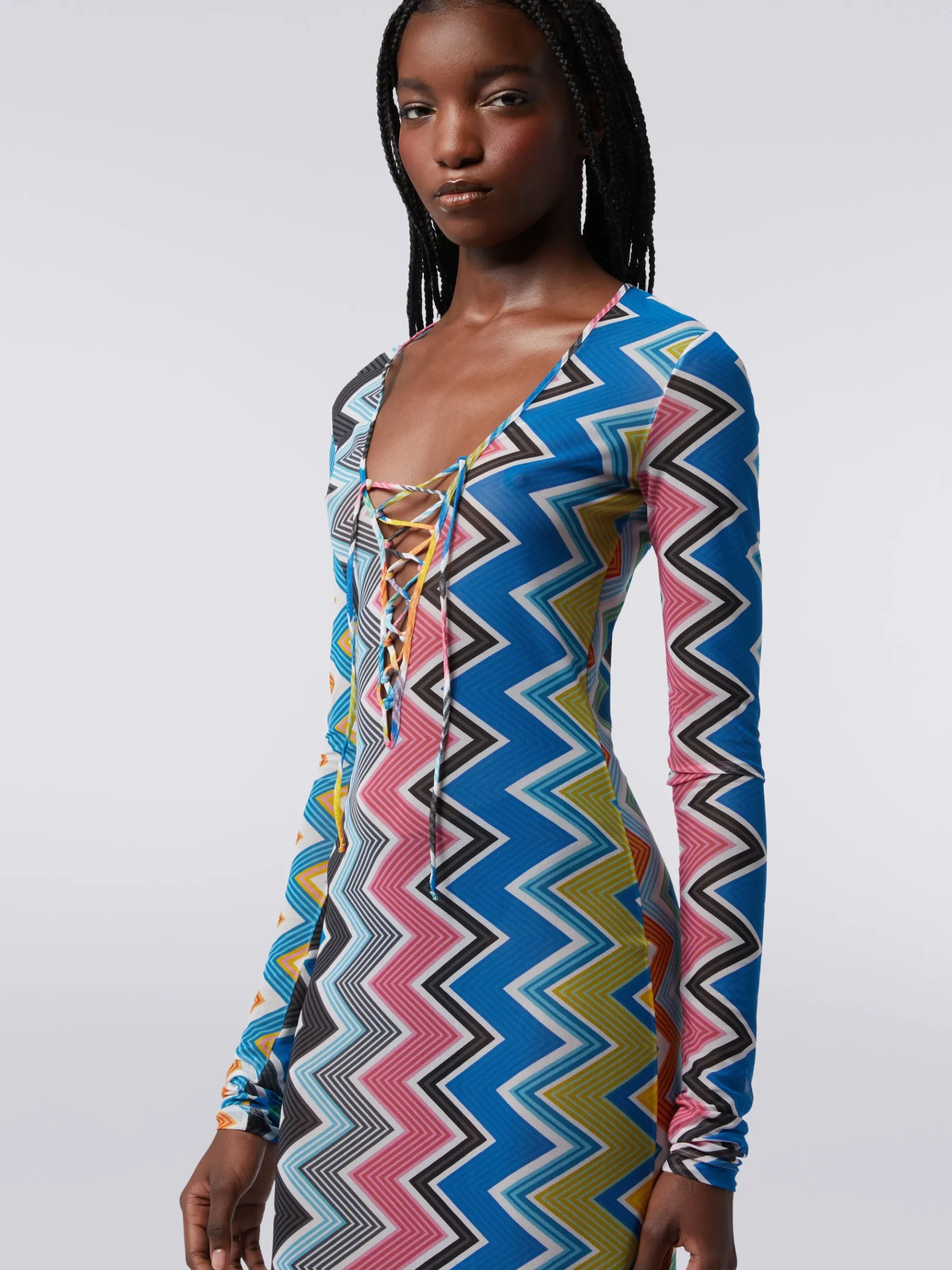 Long cover-up dress in zigzag print tulle