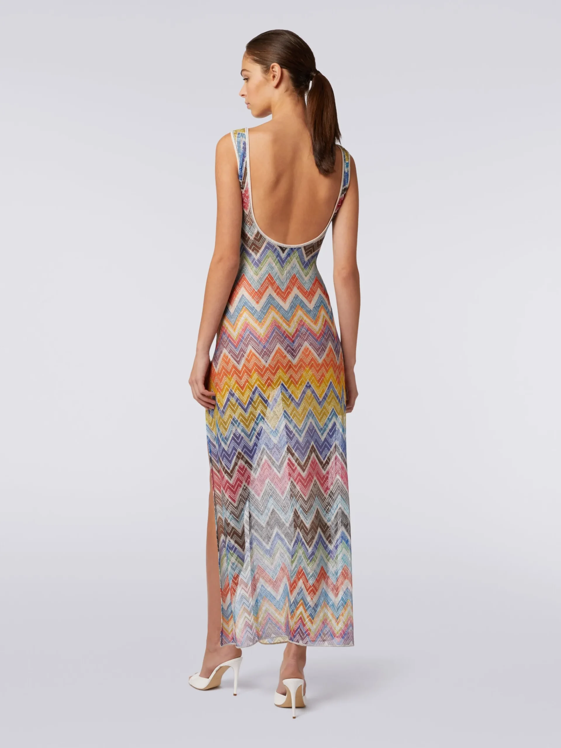 Long cover-up with zigzag print and lurex