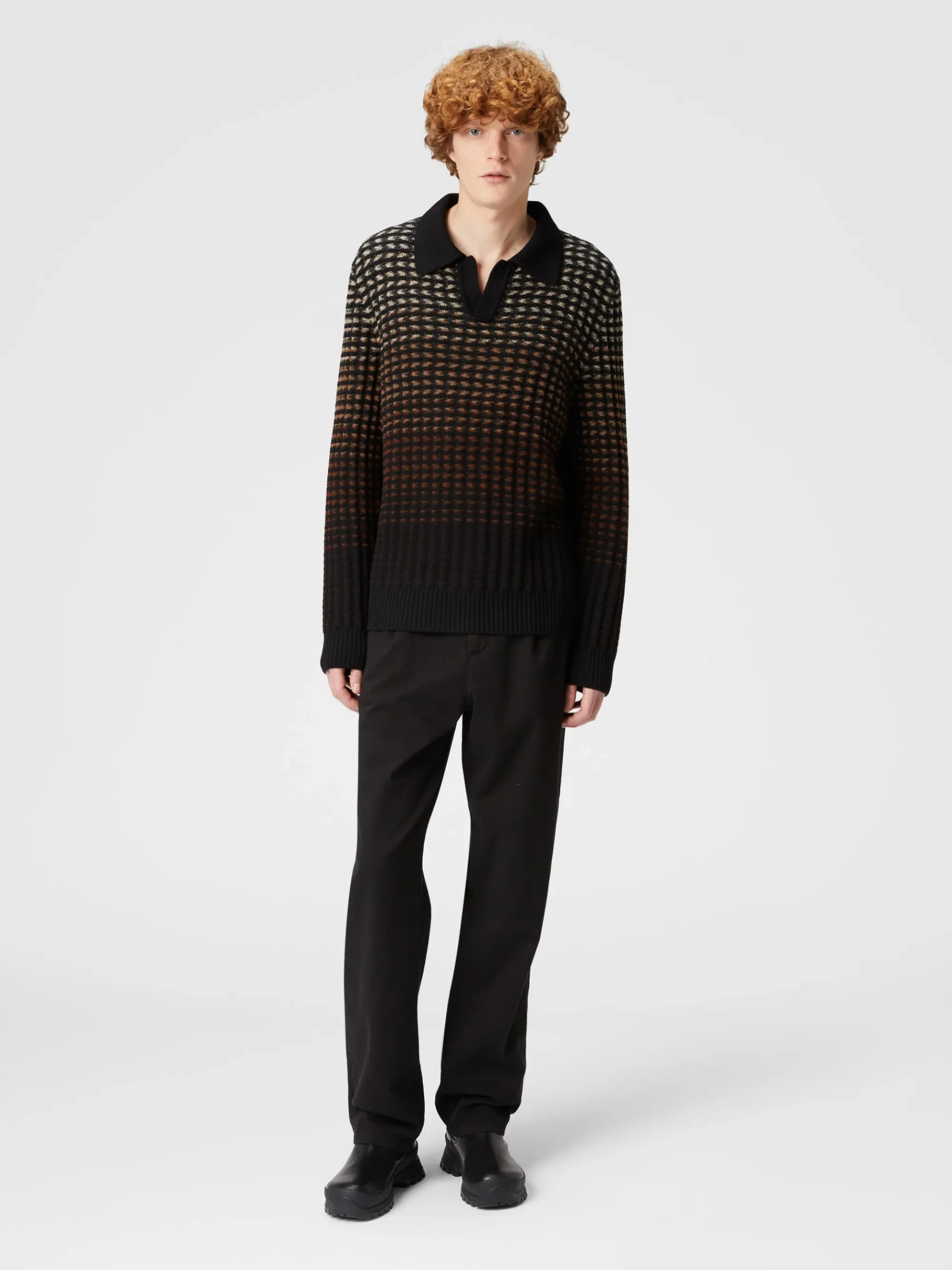 Long-sleeved polo shirt in textured virgin wool knit