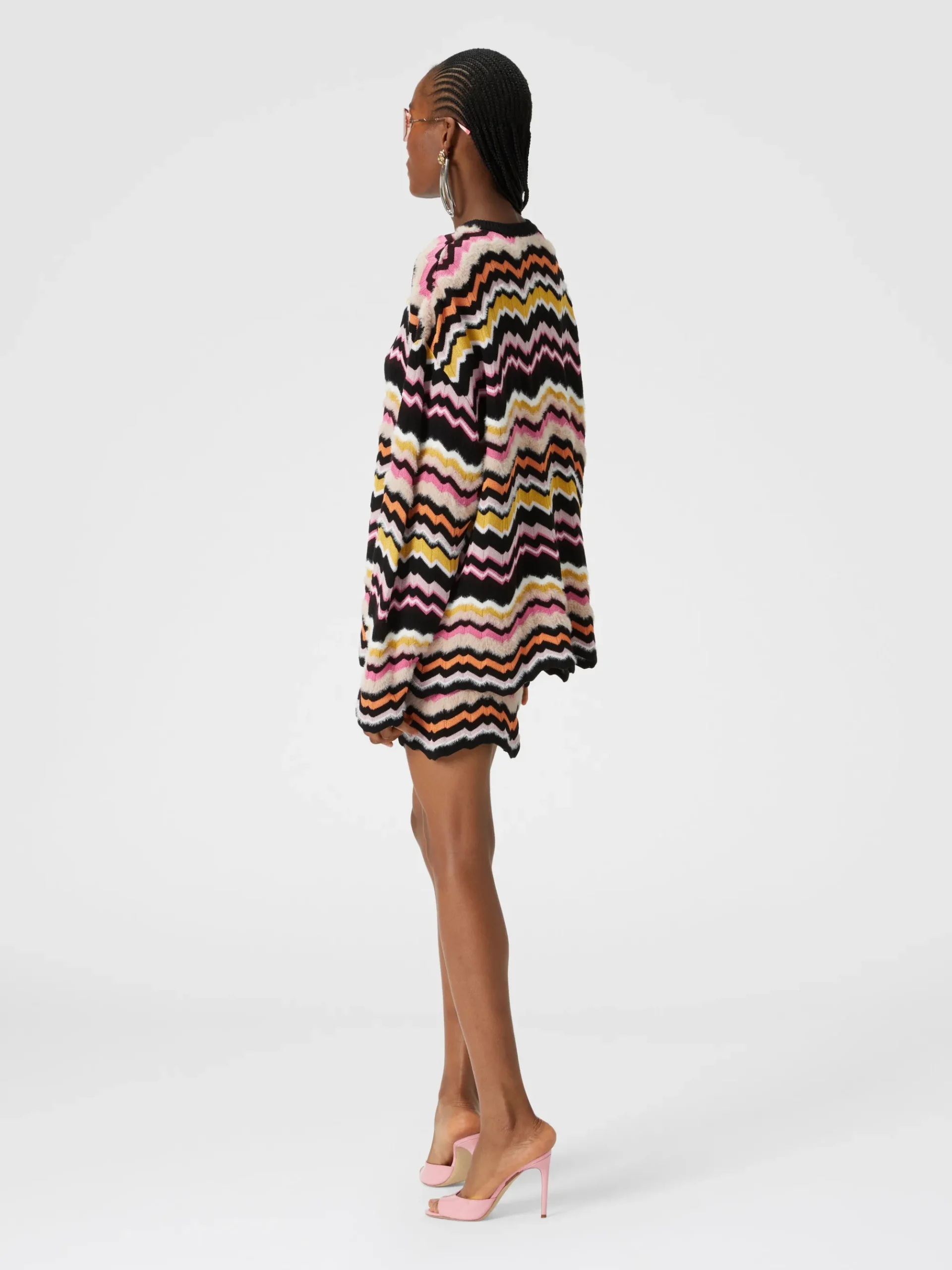 Mini skirt with zigzag Greek motif