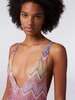 One-piece swimming costume in zigzag print fabric