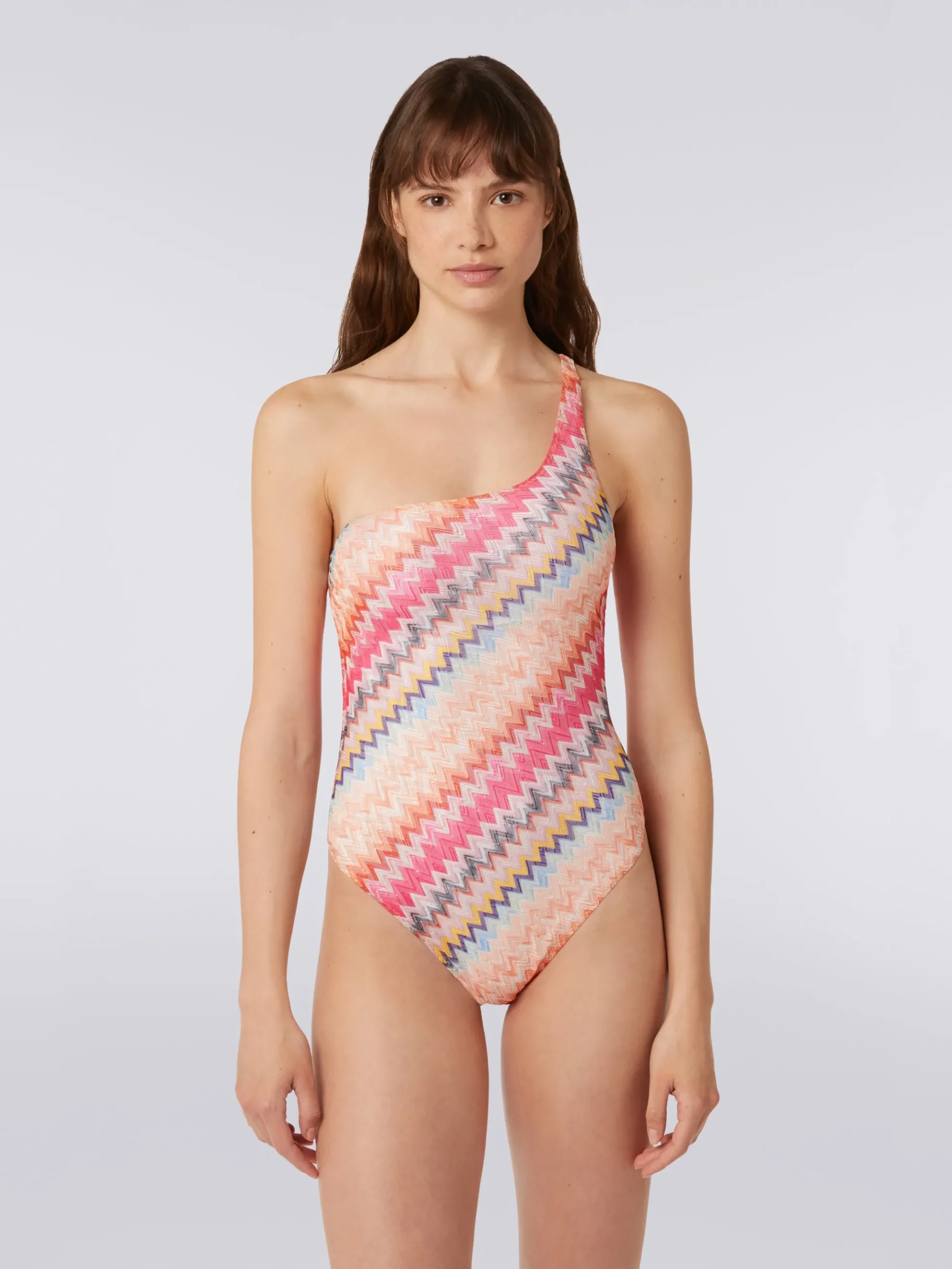 One-shoulder one-piece swimming costume in chevron viscose