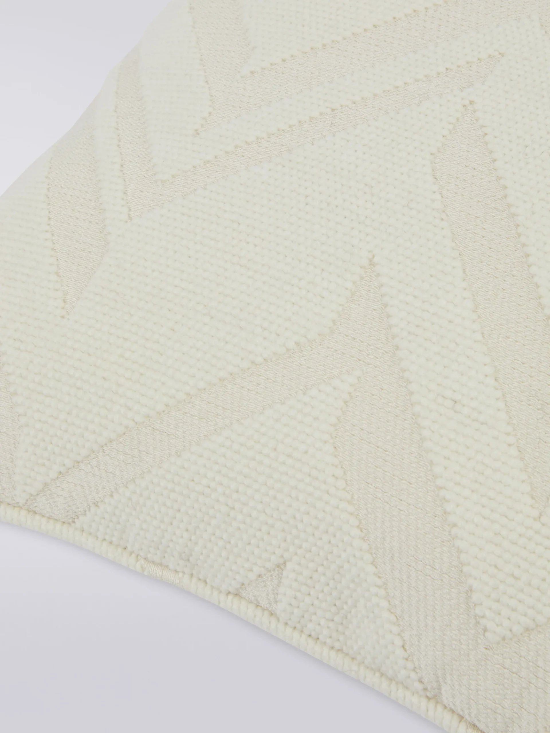 Orme 40x40 cm 3D effect jacquard cushion