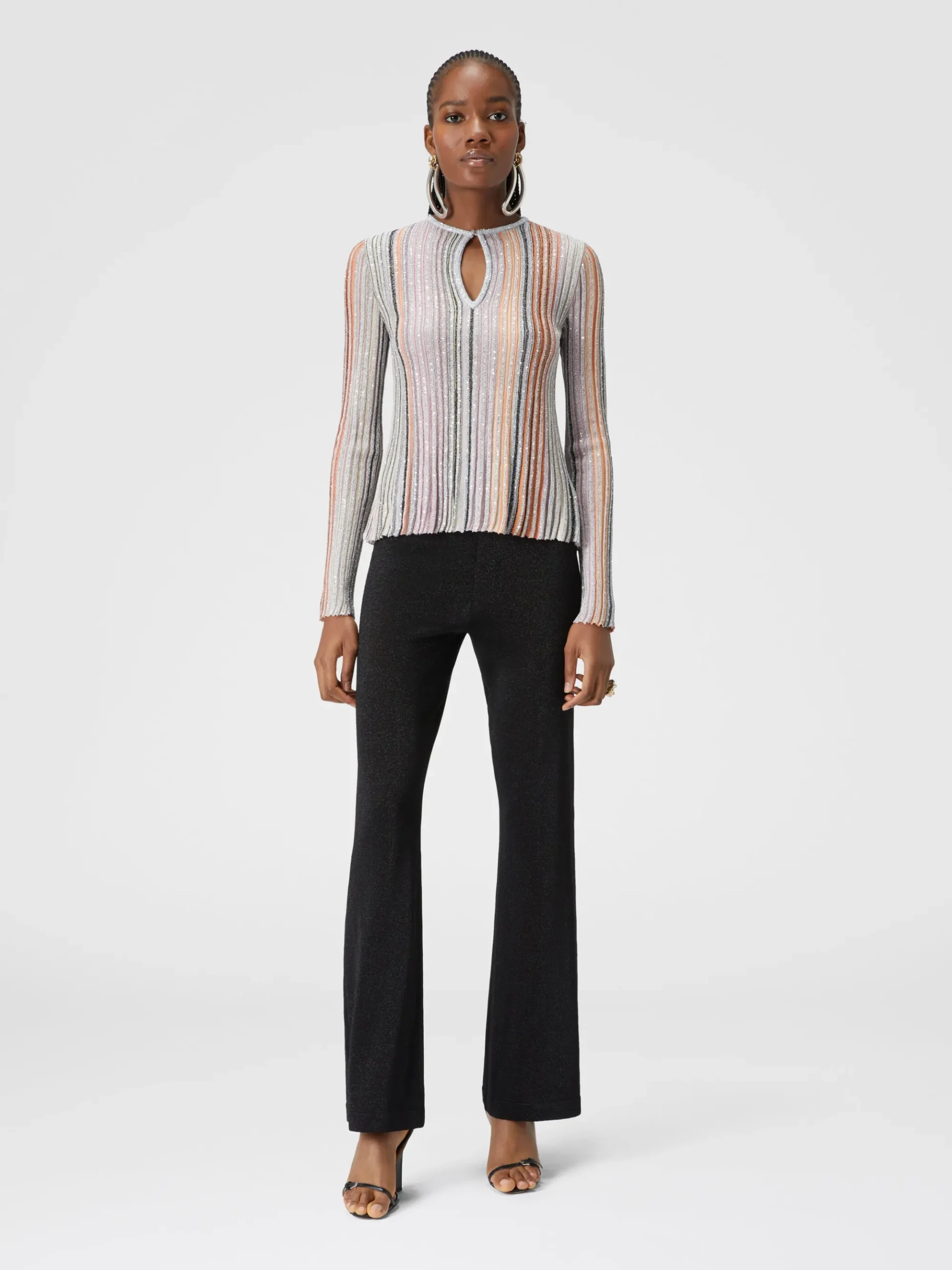 Partialized ribbed sweater with sequins