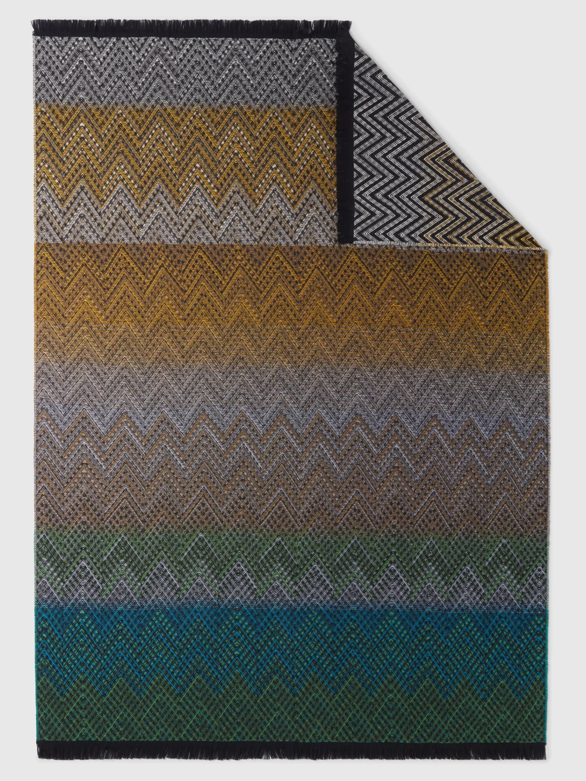 Plaid blanket 135x195 cm chevron wool blend with fringes