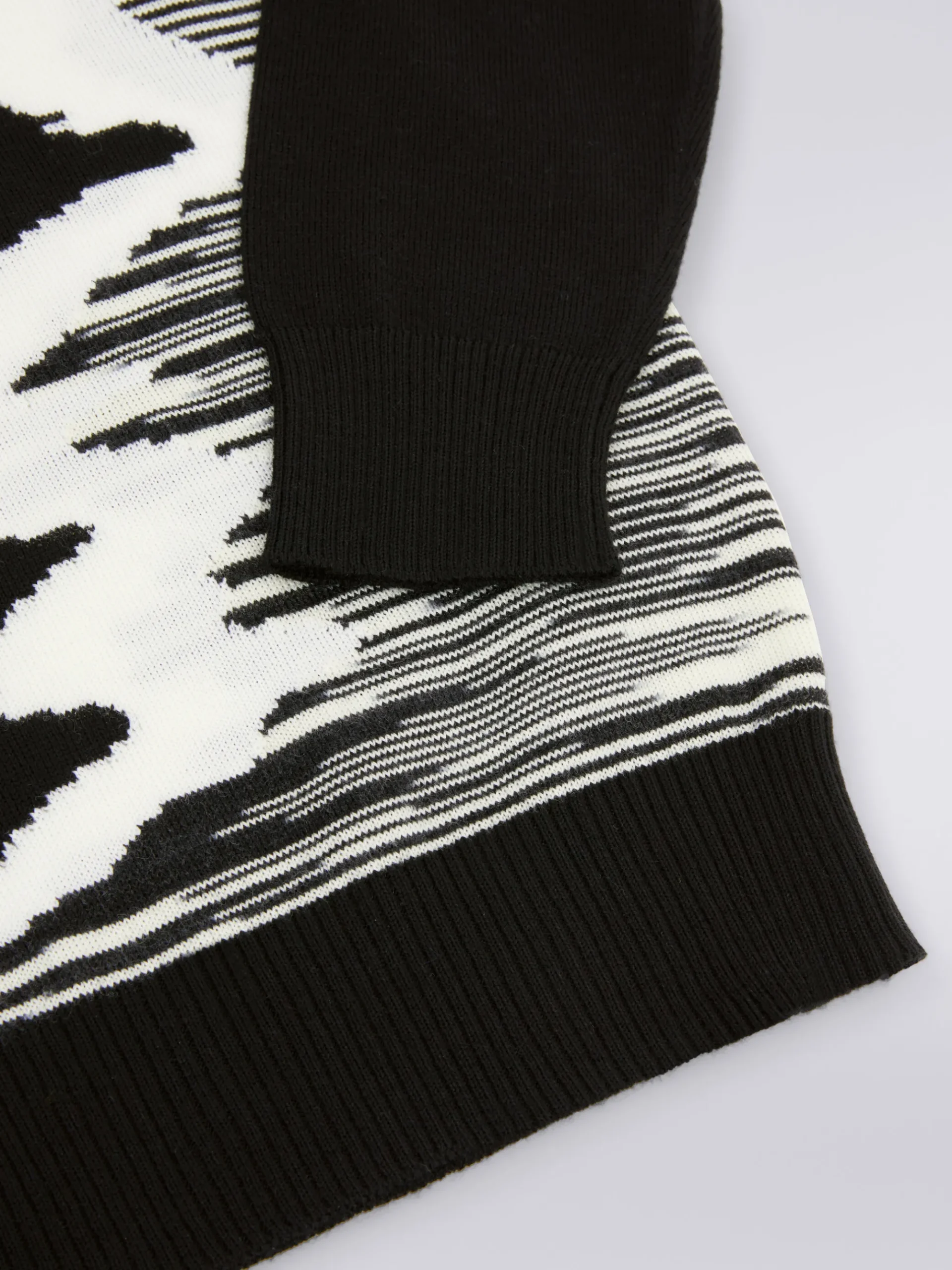 Pure virgin wool crew-neck sweater