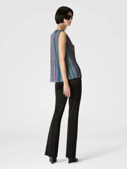 Ribbed ribbed sleeveless top with sequins