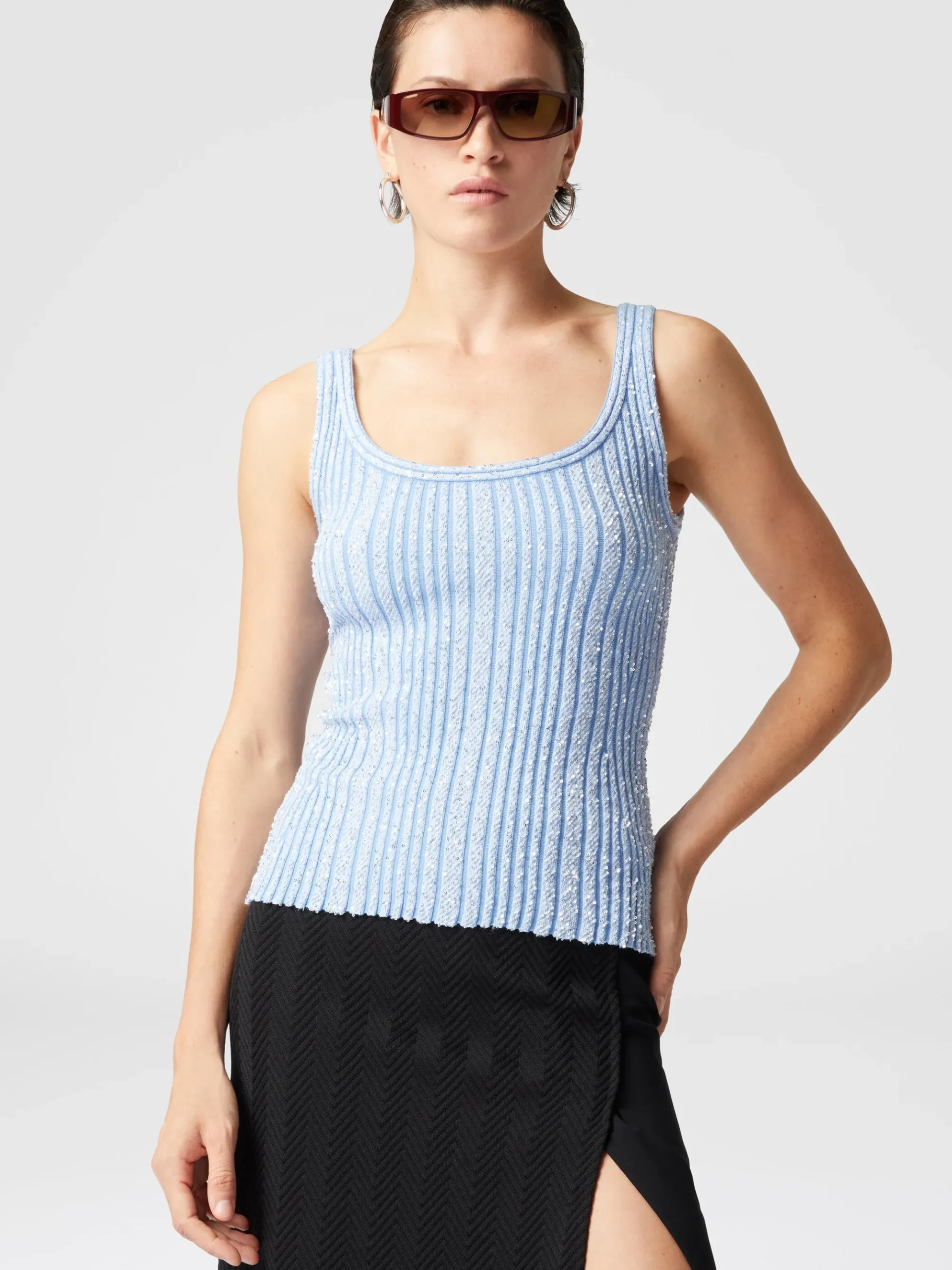 Ribbed tank top with sequins