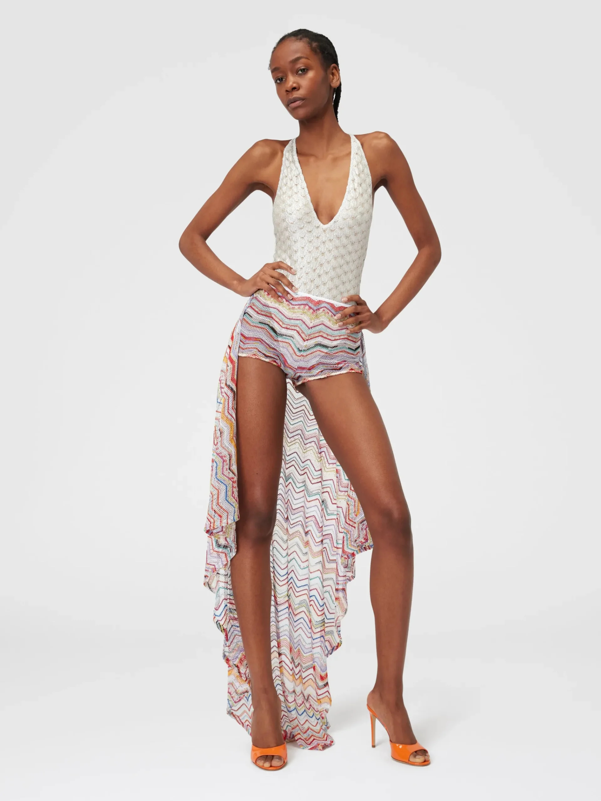 Sarong skirt in crochet with lurex