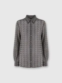 Shirt with zig zag lamé pattern
