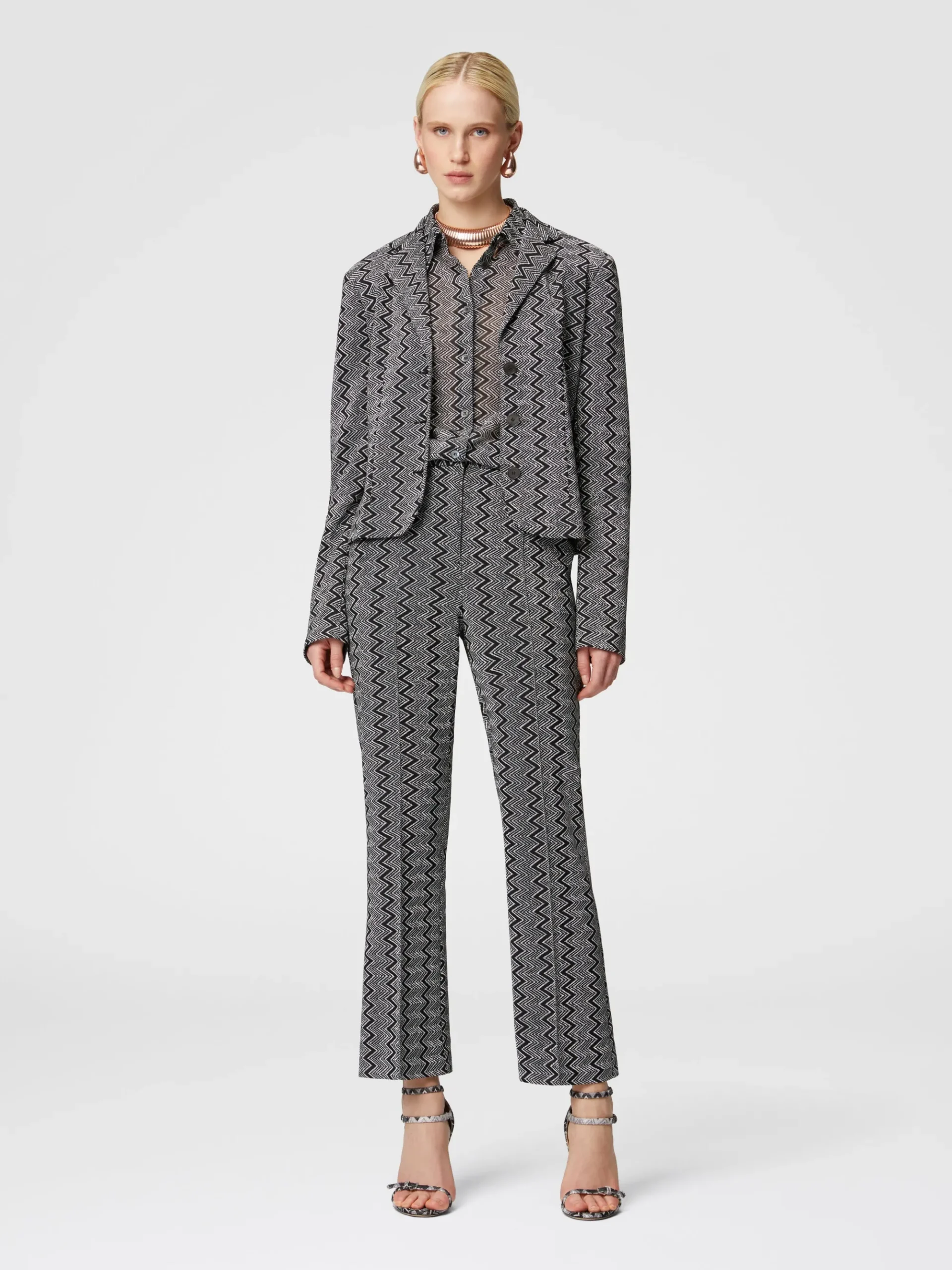 Short blazer in zig zag lamé viscose blend