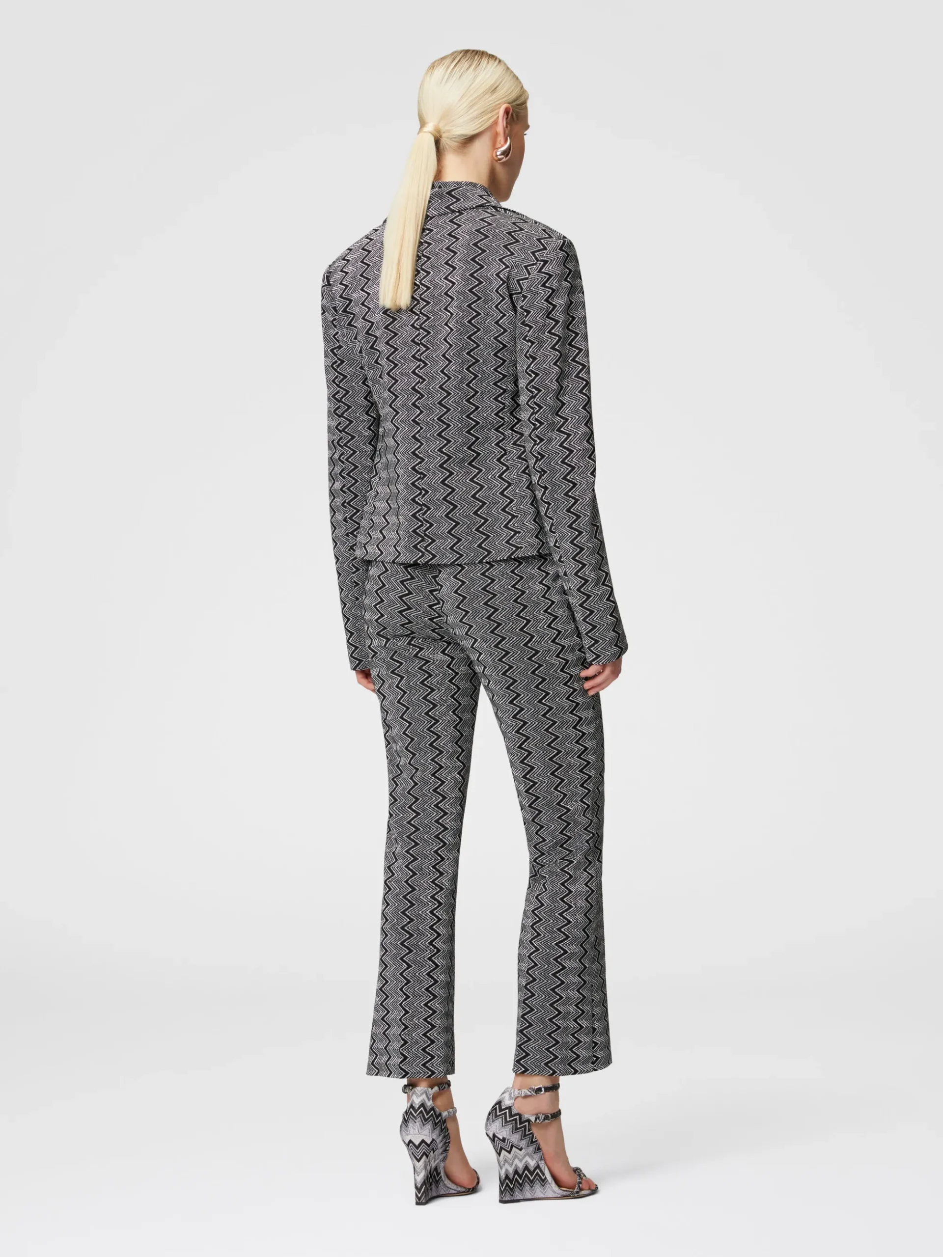 Short blazer in zig zag lamé viscose blend