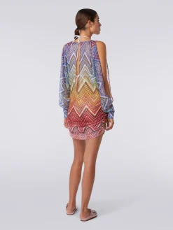 Short cover up dress in zigzag print fabric