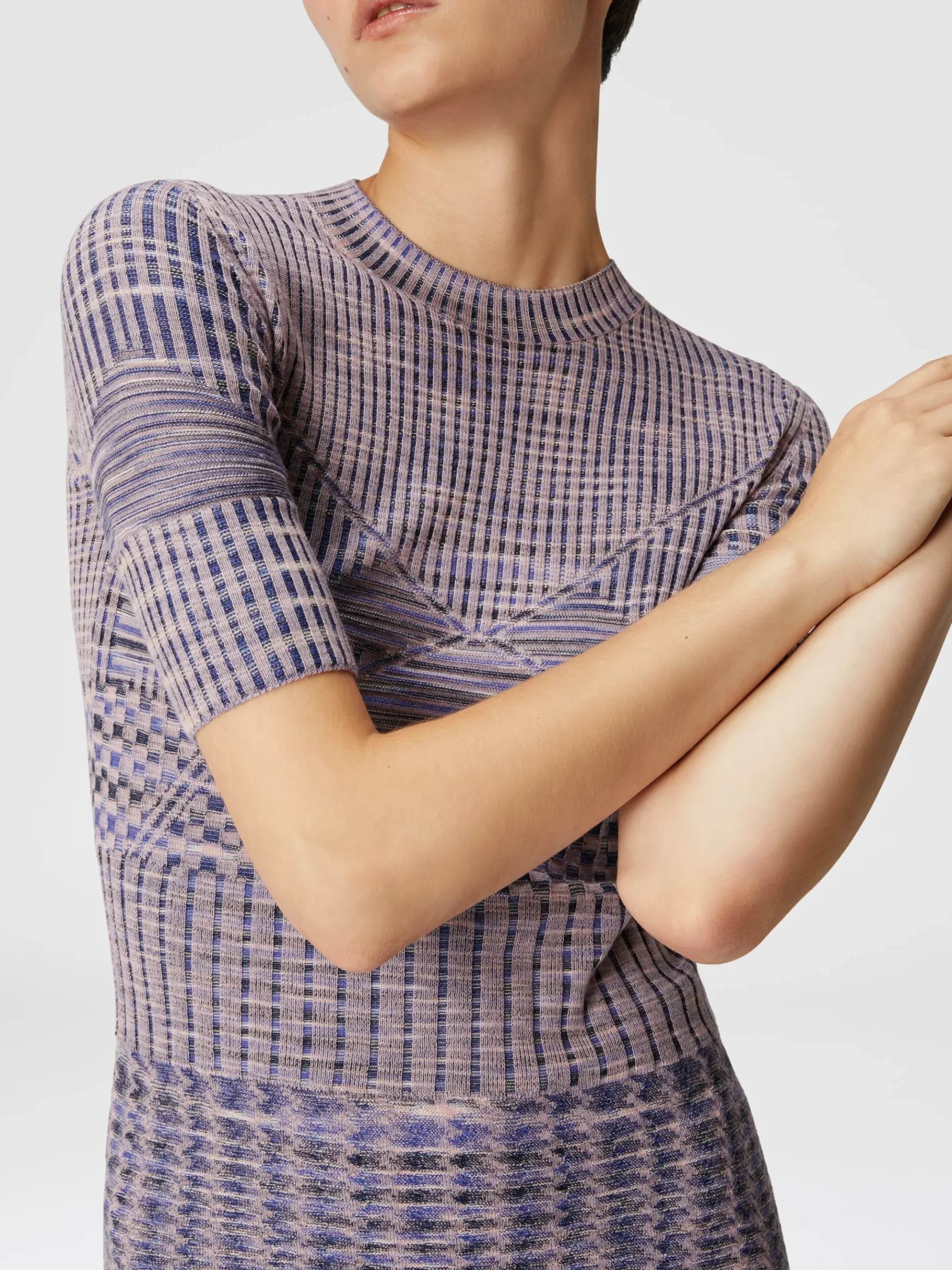 Short-sleeved mini-dress in slub wool