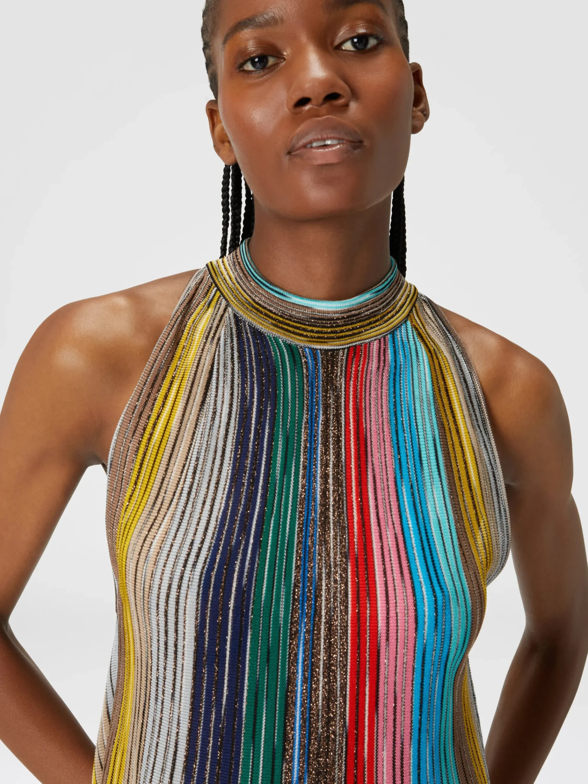 Sleeveless mini-dress in lamé pleated knit