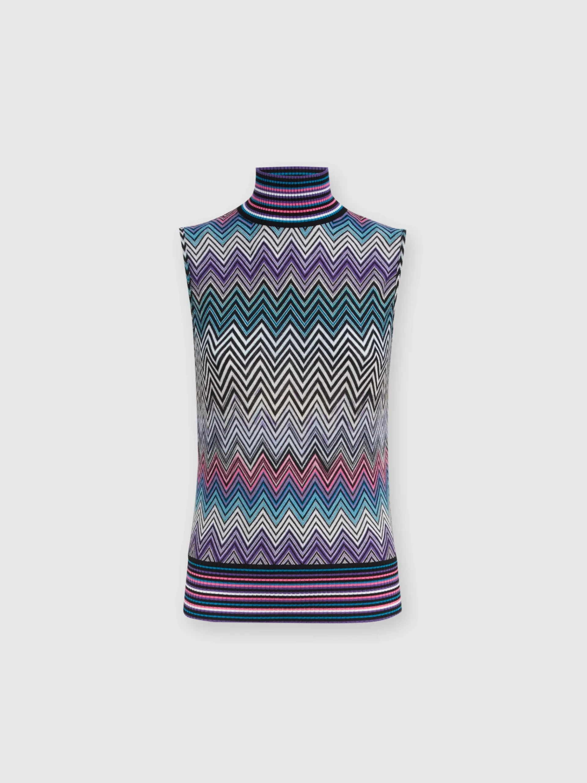 Sleeveless turtleneck top in zig zag wool