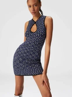 Sleeveless zig zag mini-dress with sequins