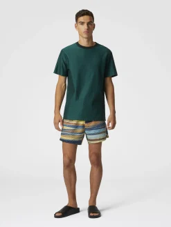 Swim shorts with gradient zigzag print