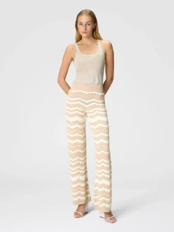 Tone-on-tone zigzag pants