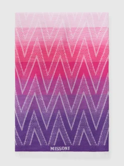 Wool stole with fringes