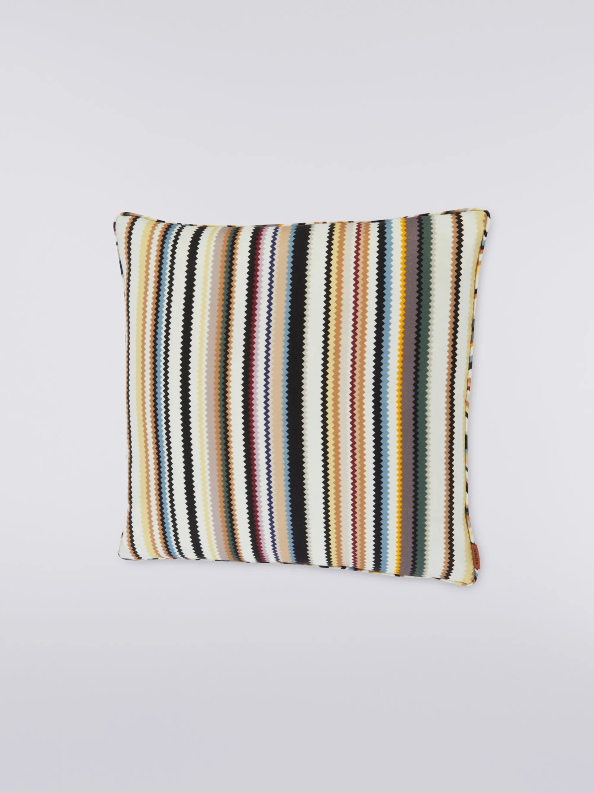40x40 cm Shangai wool satin cushion with zig zag print