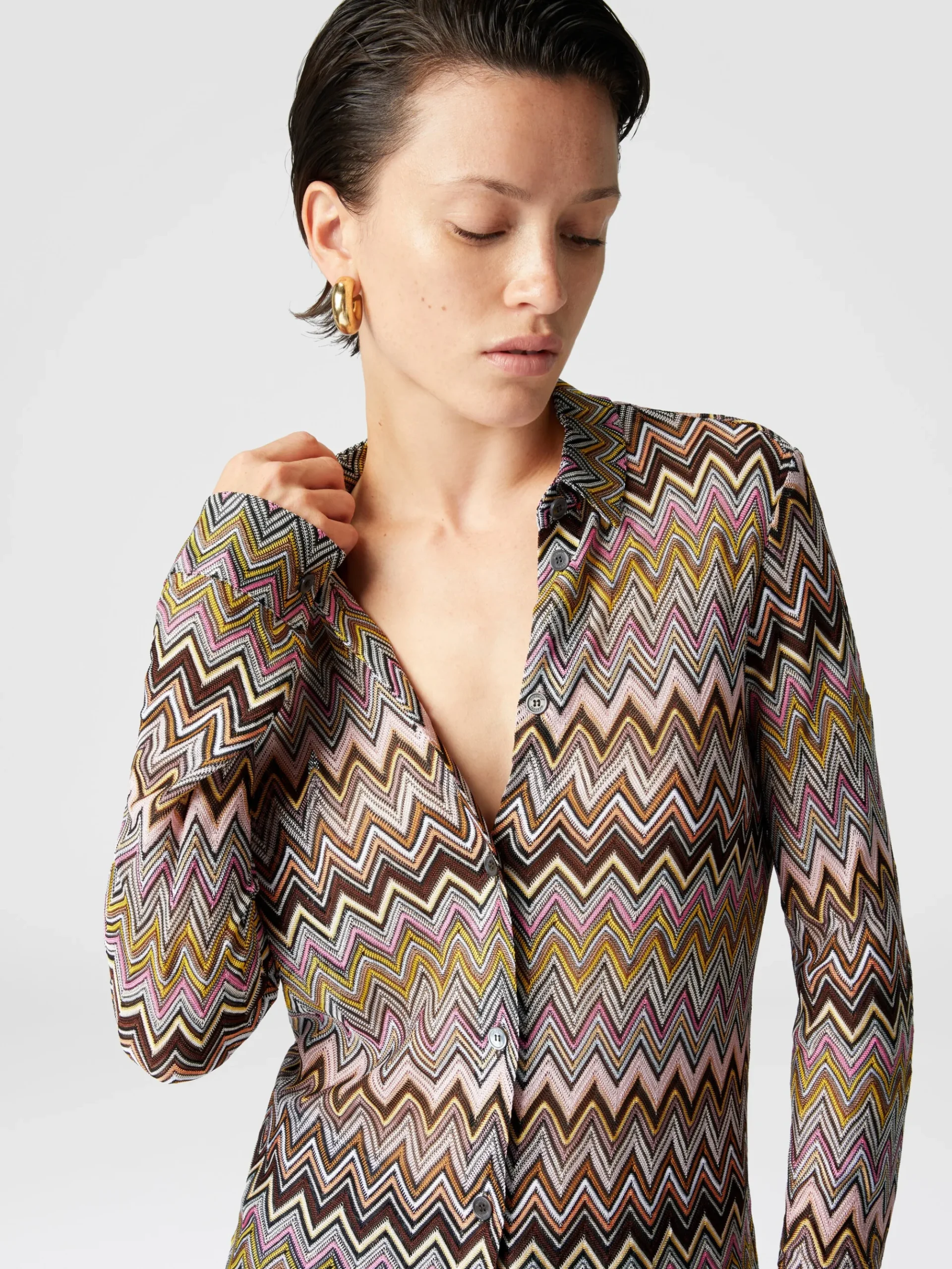 Zig zag viscose knit shirt