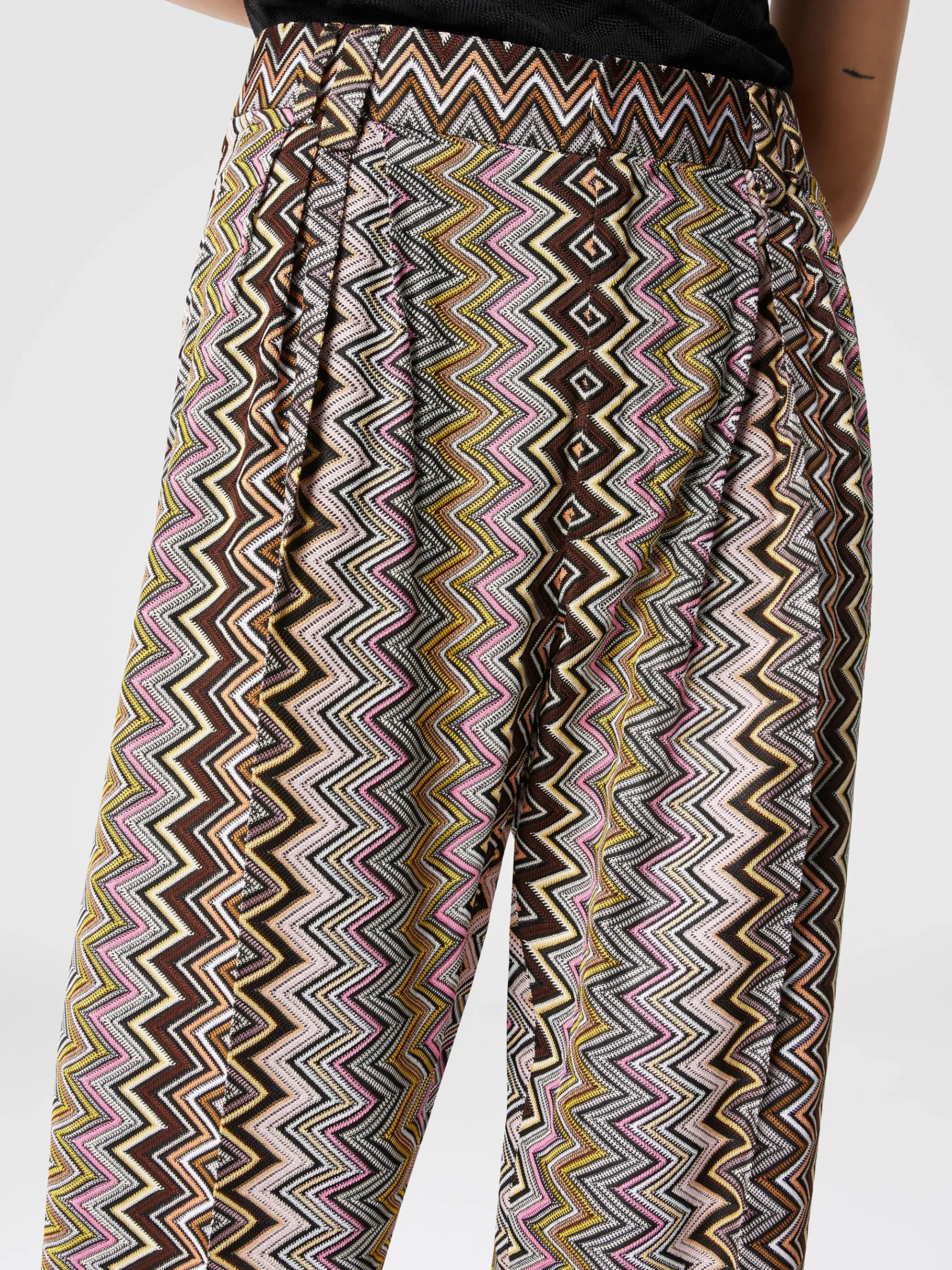 Zig zag viscose trousers with pleats