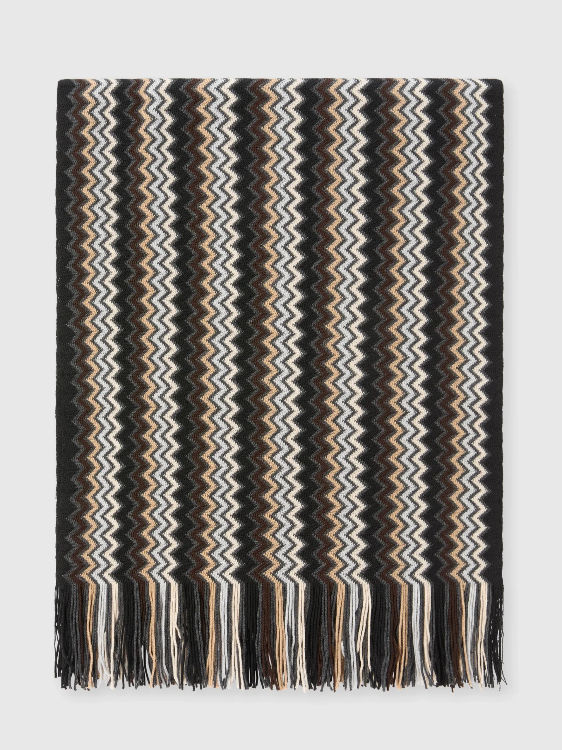 Zig zag wool shawl with fringes