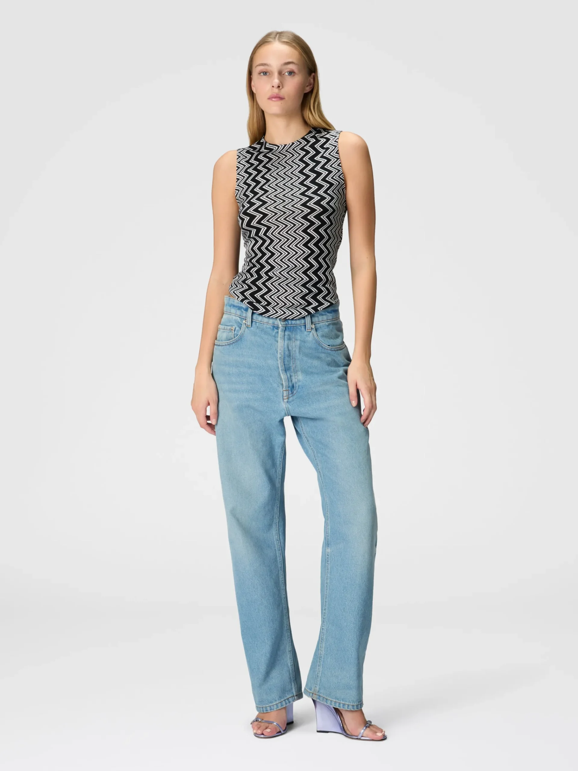 Zigzag wool and viscose tank top