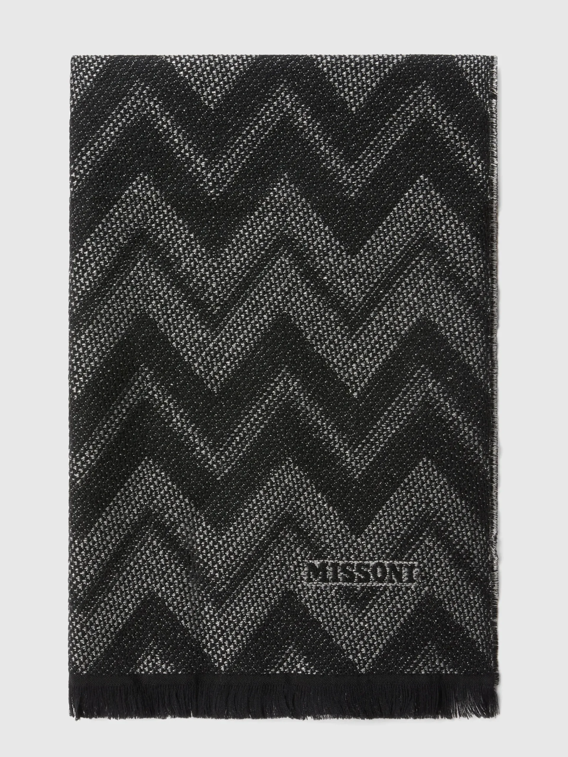 Zigzag wool stole